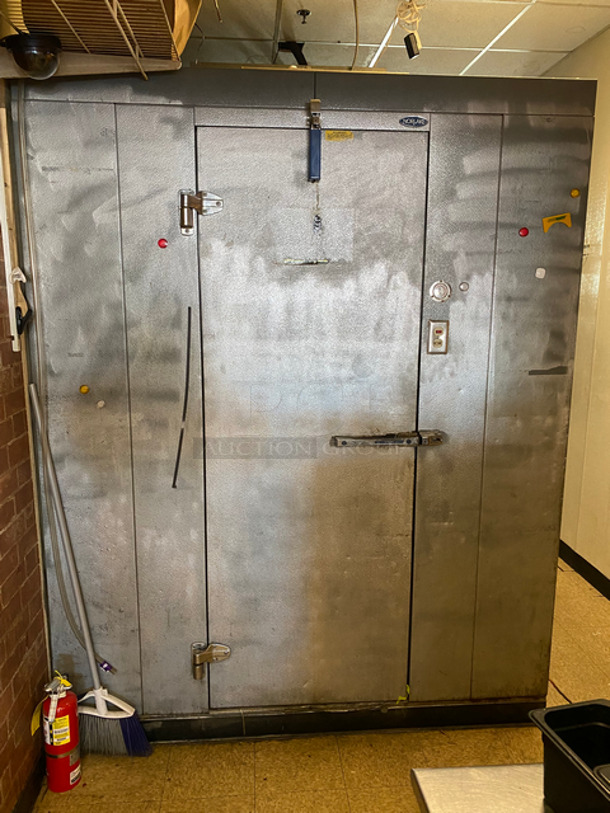 NorLake Commercial Walk-In Freezer! With Floor And With Remote Compressor! Model: RCPF100DCACOND SN: 02040586 208/230V 60HZ 1 Phase
