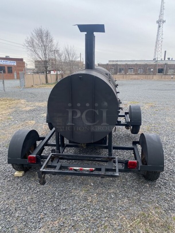 Sweet! LANG Heavy Duty Commercial Deluxe 60 Mobile 3 Tier Smoker Trailer!  - Image 3 of 12