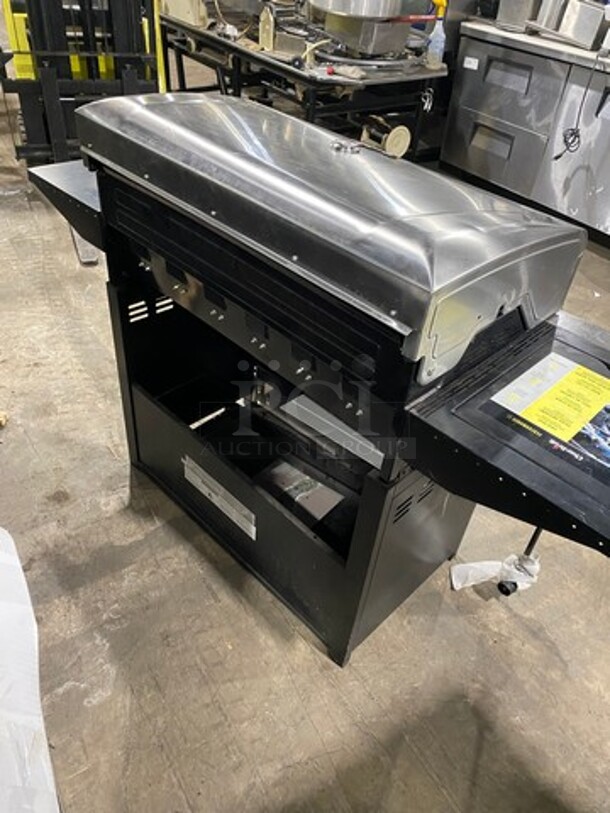 AWESOME! Char Broil Gas Powered Outdoor 6 Burner BBQ Grill! With Left Side Single Burner! Right Side Table! Hinged Lid! With Cabinet Storage Space Underneath! - Image 4 of 10