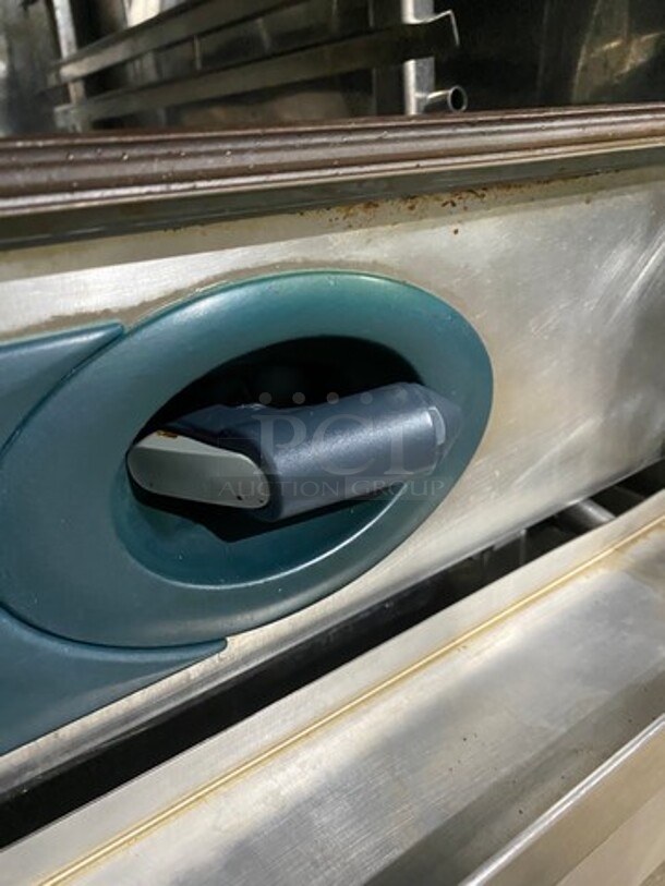 SWEET! LATE MODEL! 2016! Rational Electric Powered White Efficiency Self Cooking Center Double Deck Combi Convection Oven! With Rational Ventless Exhaust System! With View Through Doors! All Stainless Steel! 2x Your Bid Makes One Unit! Model: SCCWE61 SN: E61SH16052516723, SN: E61SH16032505346 208V 60HZ 3 Phase! Working When Removed!  - Image 9 of 11