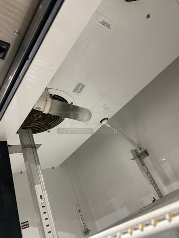 Nice! True Commercial 2 Door Reach In Refrigerator! With Poly Coated Racks! All Stainless Steel! On Casters! Working When Removed! Model: T35 SN: 5200512 115V 60HZ 1 Phase - Image 6 of 9