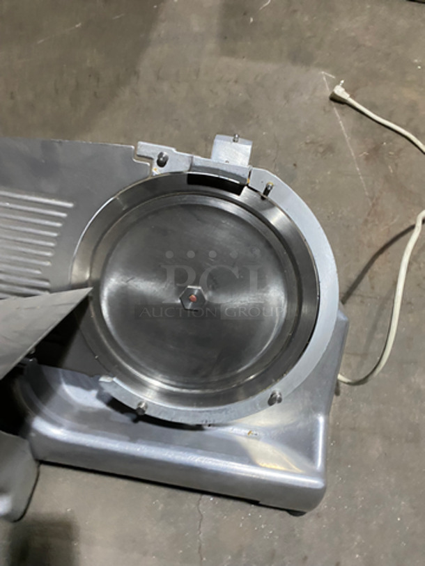 Hobart Commercial Countertop Deli/ Meat Slicer! All Stainless Steel! Model: 2612 SN: 561314920 120V 60HZ 1 Phase - Image 5 of 9