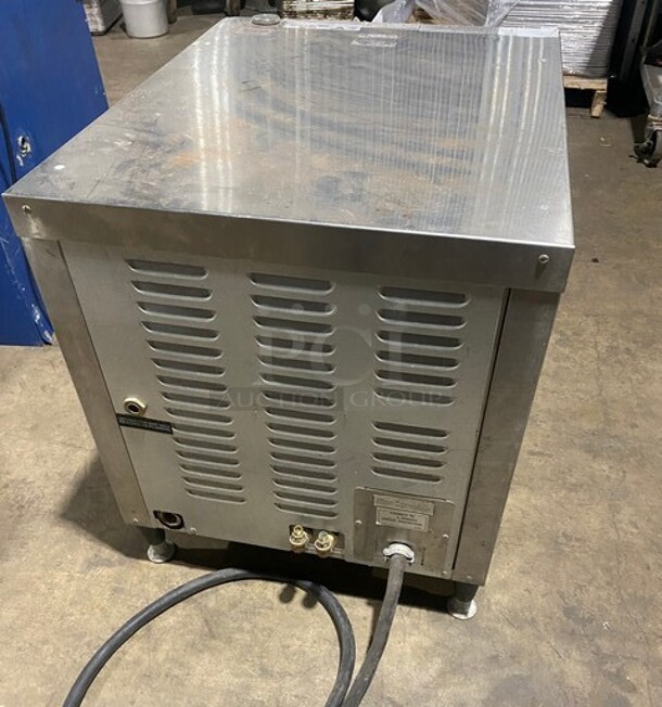 Market Forge Stainless Steel Commercial Countertop Electric Powered Single Deck Steam Cabinet! MODEL ST6E 208V 3 Phase - Image 3 of 11