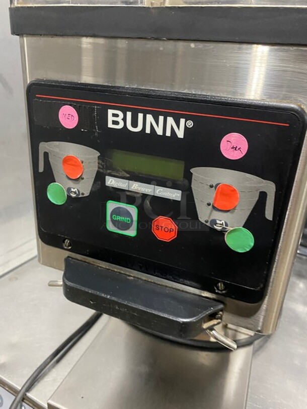 Bunn Commercial Countertop Dual Coffee Bean Grinder Machine! Stainless Steel Body! Model: MHG SN: MHG0007173 120V 60HZ 1 Phase - Image 6 of 8