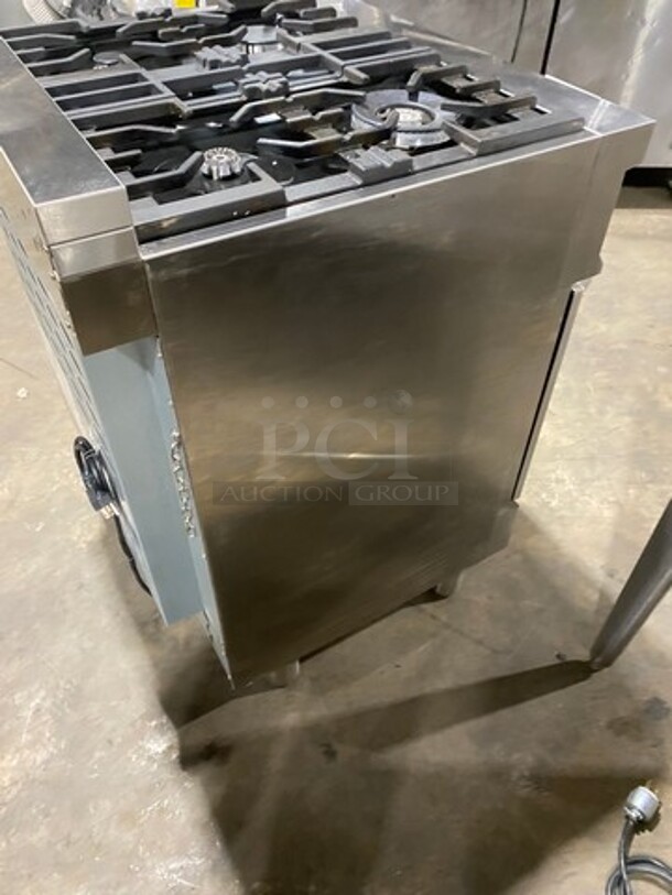  2020 Zline Gas Powered 4 Burner Stove! With Oven Underneath! Stainless Steel! On Legs! MODEL RG30 SN:20062976049 120V - Image 4 of 9