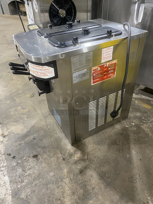 TAYLOR CROWN Commercial 3 Handle Ice Cream Machine! All Stainless Steel! On Casters! Model: C72333 Serial M3113698  - Image 3 of 8