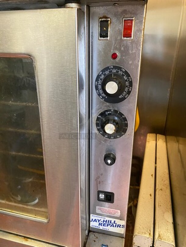 Blodgett Commercial Natural Gas Powered Convection Oven! With View Through Doors! Metal Oven Racks! All Stainless Steel! On Legs! WORKING WHEN REMOVED! - Image 5 of 7