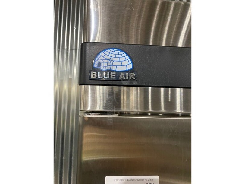 Blue Air Commercial 2 Door Reach In Freezer! All Stainless Steel! On Casters! Model: BASF2 SN: LTF2N040001 115V 60HZ 1 Phase - Image 8 of 10