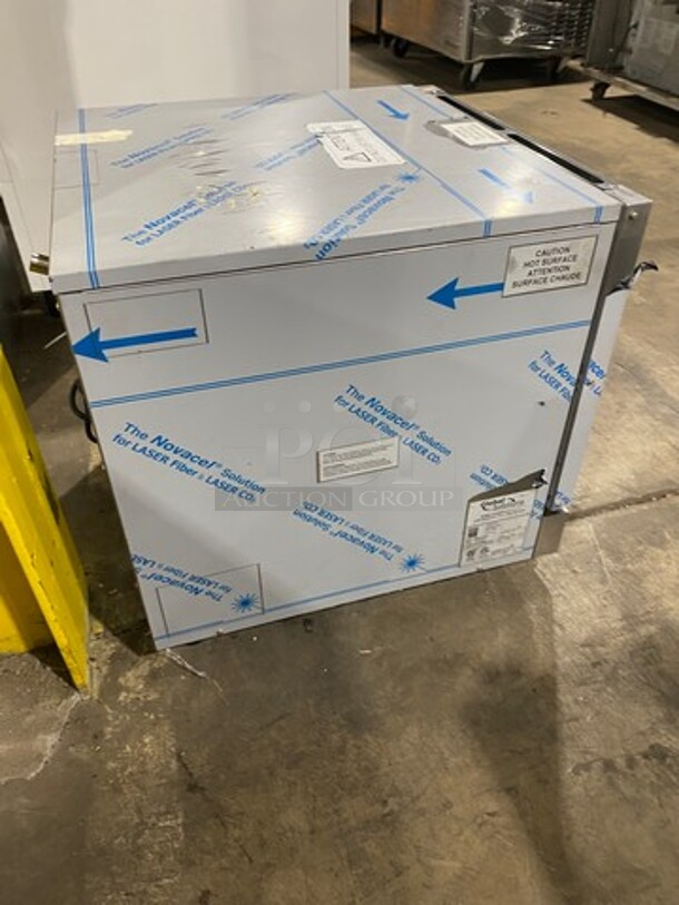 NEW! EKA Commercial Countertop Convection Oven! With View Through Door! With Metal Oven Racks! All Stainless Steel! Model: EKFA412S SN: 3218020736 120V 60HZ 1 Phase - Image 3 of 8