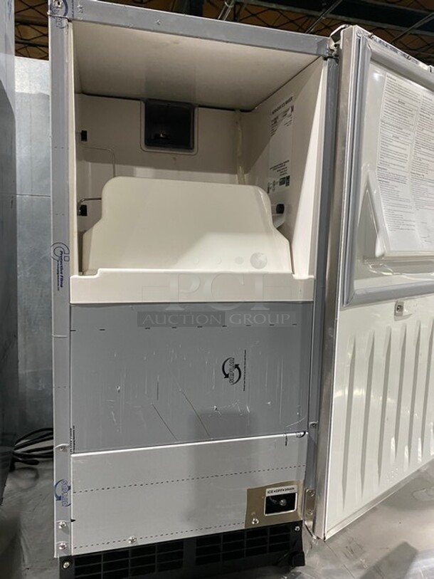 COOL! Hoshizaki Commercial Ice Maker Machine! Stainless Steel Body! Model: C101BAHAD SN: G14906G 115/120V 60HZ 1 Phase - Image 6 of 10