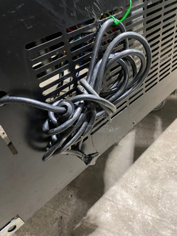 Spartan Commercial 3 Door Reach In Cooler Merchandiser! With View Through Doors! Poly Coated Racks! Model: SGM72RS SN: 6144311816063502 115V - Image 9 of 9