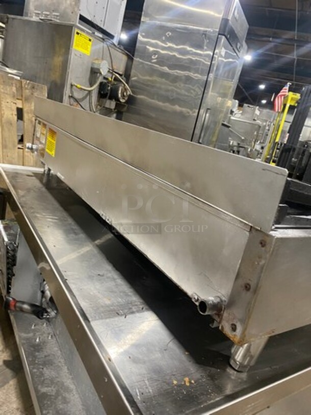 SWEET! Vulcan Commercial Countertop Natural Gas Powered Char Broiler Grill! Stainless Steel Body! On Small Legs! - Image 3 of 9