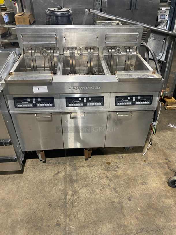 Frymaster Commercial Electric Powered 3 Bay Deep fat Fryers! All Stainless Steel! On Casters! Model: FPH317TCSD SN: 0201NV0006 208V 60HZ 3 Phase
