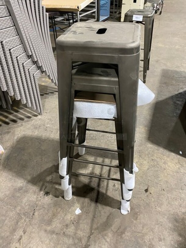  BRAND NEW! Astor Matte Platinum Clear Coated Finish Heavy Duty Metal Bar Height Stools! With Footrest! 4 x Your Bid! - Image 8 of 8