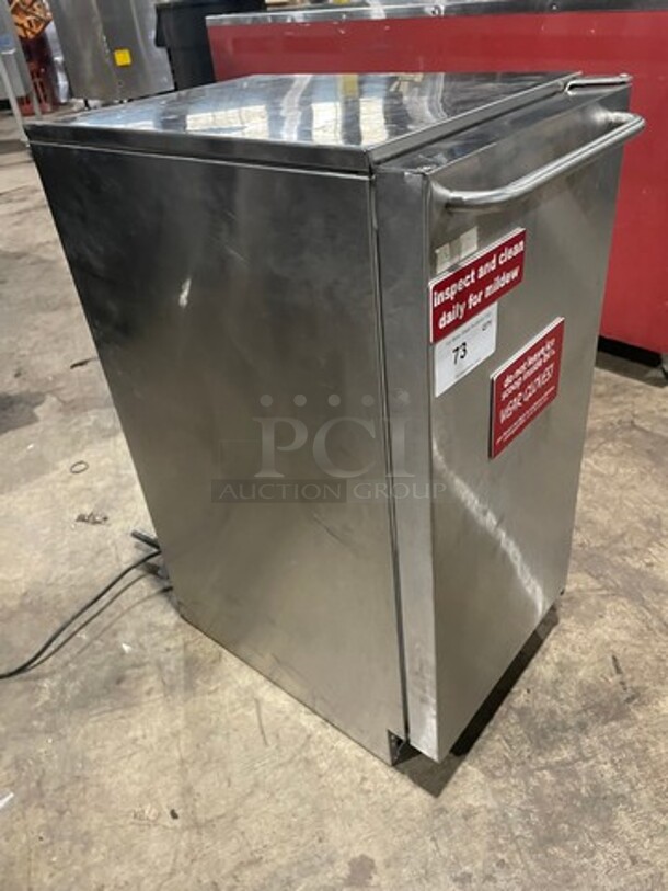 Scottsman All Stainless Steel Under The Counter Ice Machine! Model CU50! 120V 1 Phase!  - Image 3 of 9