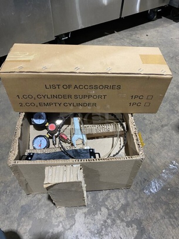 NEVER USED! Summit Commercial Refrigerated Single Tap Kegerator! Model: SBC570B SN: 110200058 115V - Image 7 of 12