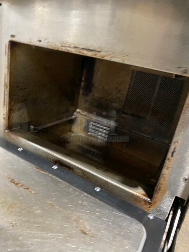 TurboChef Commercial Countertop Rapid Cook Turbo Oven! On Legs! 208/240V 1 Phase! Model: NGO SN: NGOD10728! - Image 6 of 8