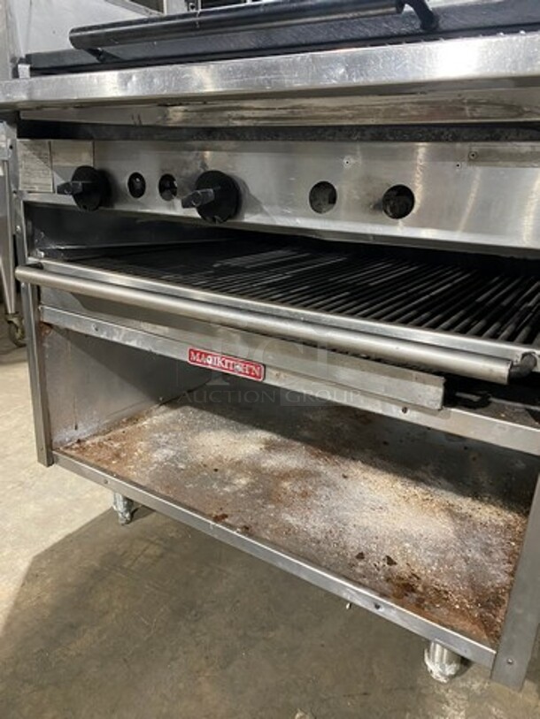 MagiKitch'n Commercial Natural Gas Powered Char Broiler Grill! With Back And Side Splashes! All Stainless Steel! On Legs! - Image 8 of 9