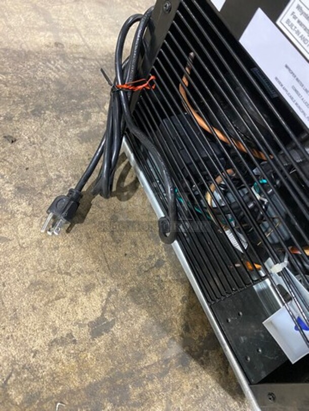 NEW! OUT OF THE BOX! SCRATCH-N-DENT! Whynter Undercounter Built In Ice Maker! 12LB Ice Capacity! All Stainless Steel! Model: UIM155 115V - Image 7 of 7