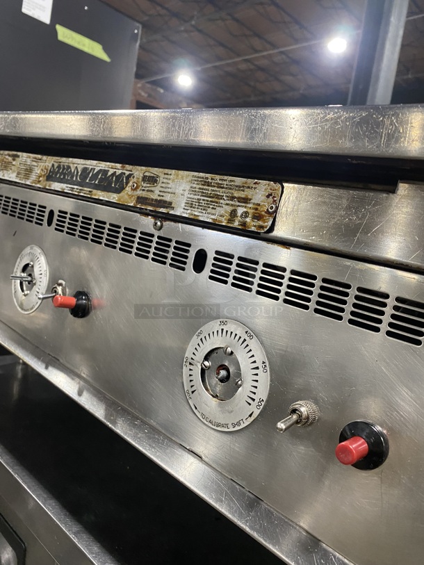 KEATING MIRACLEAN Stainless Steel Natural Gas Powered Thermostatic Controlled Mirror Shine Flat Griddle! Model 3630FRTT Serial G846474! On Legs! - Image 6 of 9