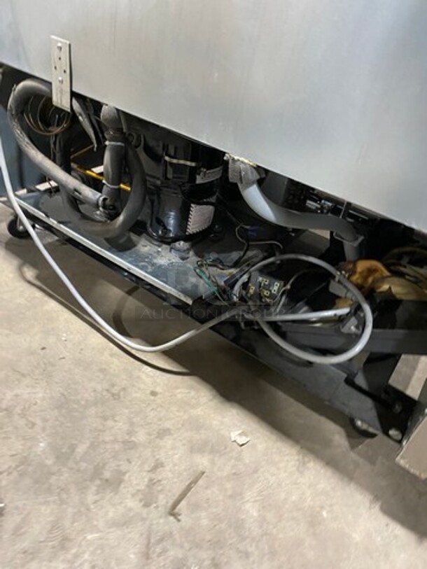 Turbo Air Commercial 2 Door Reach-In Freezer! With Racks! All Stainless Steel! On Casters! Deluxe Series Model: TSF35SD SN: BM3F705048 115V - Image 10 of 10