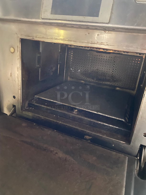 Merrychef Commercial Countertop Rapid Cook Oven! All Stainless Steel! Model: EIKONE4S SN: 1312213090533 208/240V 60HZ 1 Phase - Image 6 of 8