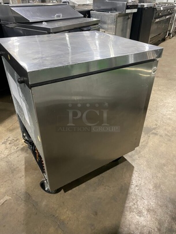 Hoshizaki Commercial Single Door Lowboy/Worktop Cooler! With Racks! All Stainless Steel! Model: CRMR27LPC SN: F60598L 115V 60HZ 1 Phase - Image 4 of 7