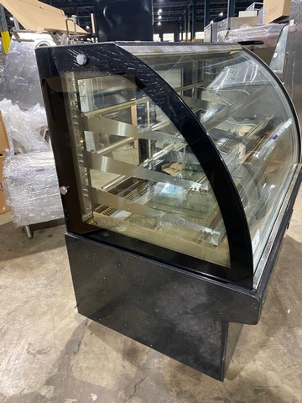2016 Leader Commercial Refrigerated Display Case Merchandiser! With Curved Front Glass! With Rear Access Doors! Model: EMCB57D SN: NA08M1603B 115V 60HZ 1 Phase - Image 6 of 12