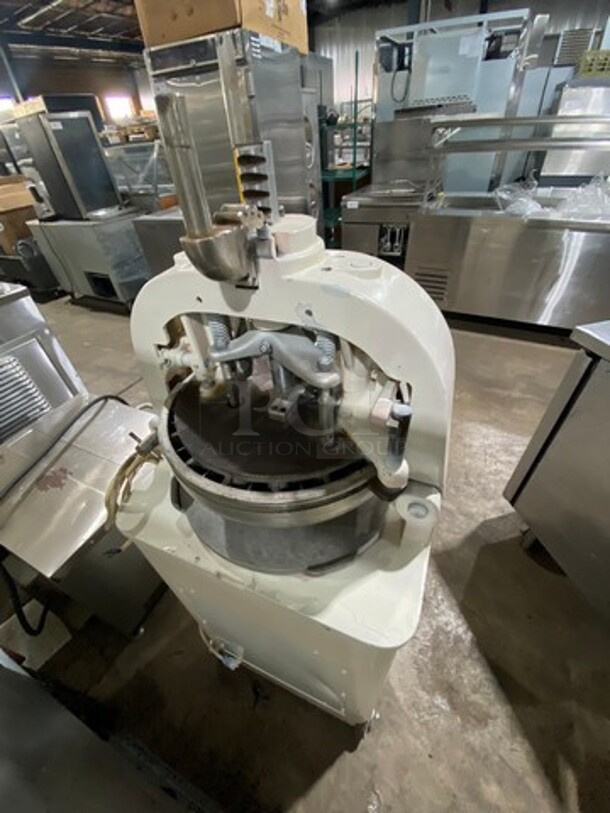 Jeremi Commercial Floor Style Heavy Duty Dough Divider! 220/380V - Image 4 of 10