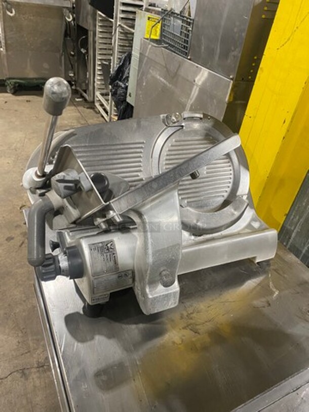 Hobart Commercial Countertop Deli/ Meat Slicer! All Stainless Steel! Model: 2812 SN: 561172365 120V 60HZ 1 Phase - Image 3 of 8