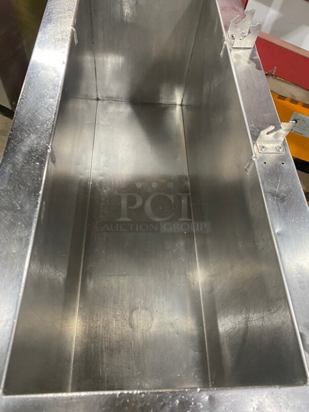 Stainless Steel Cold Pan Island On Casters! - Image 4 of 6