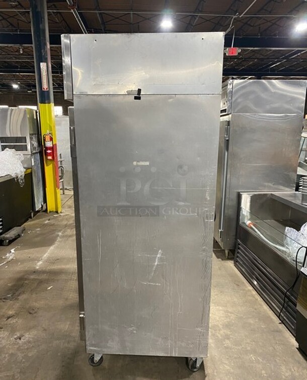 Continental Commercial 2 Door Reach In Cooler! Solid Stainless Steel! On Casters! Working When Removed! MODEL 2R SN:15499645 115V 1PH - Image 4 of 10