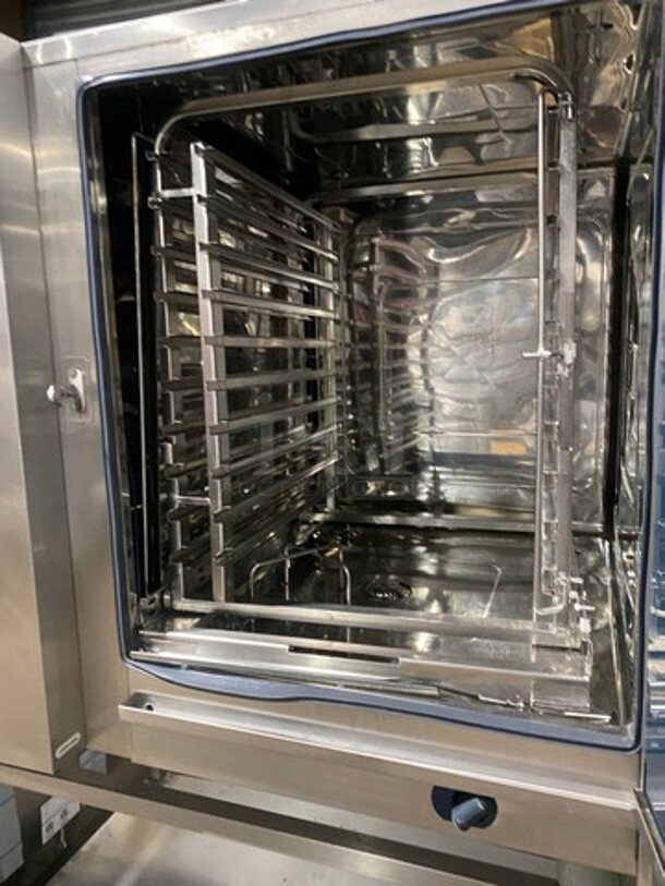 BEAUTIFUL! Rational Commercial Natural Gas Powered Combi Convection Oven! With View Through Door! With Digital Touch Controls! With Open Storage Space Underneath! All Stainless Steel! On Legs! Model: CPC102G SN: G12CB00011020524 - Image 6 of 10