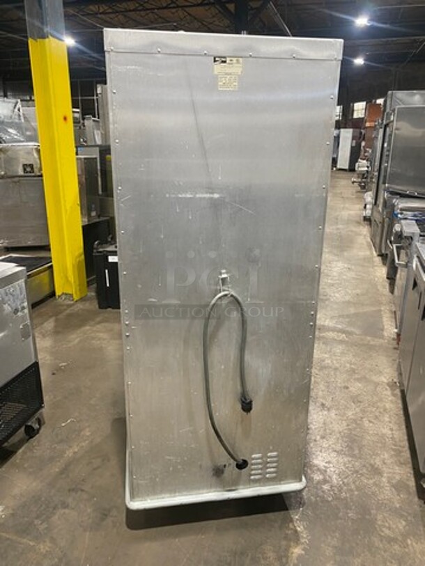 Metro Commercial Heated Holding Cabinet/ Food Warmer! All Stainless Steel! On Casters! Model: CC5953A 120V - Image 3 of 8