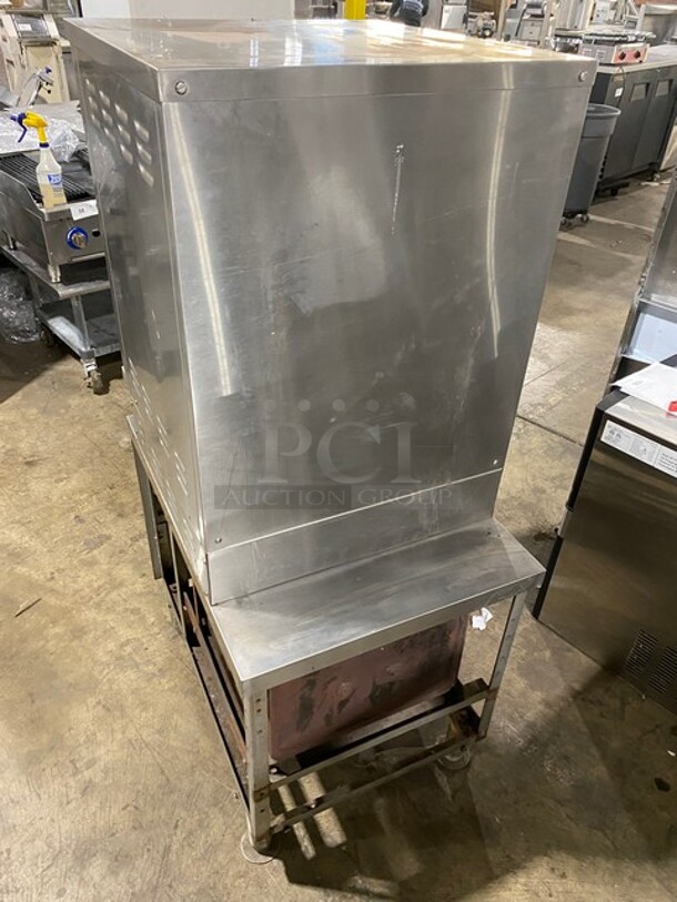 Vulcan Commercial Electric Powered Dual Cabinet Steamer! All Stainless Steel! On Legs! Model: VSX24E SN: 271095042! 208V 50/60HZ 1 Phase! - Image 4 of 10