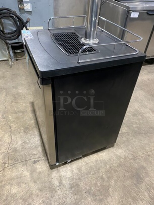 Kegco Commercial Refrigerated Dual Tap Kegerator! With Tower! With Single Door Storage Space Underneath! Model: MDK209SS01 115V 60HZ 1 Phase - Image 2 of 9