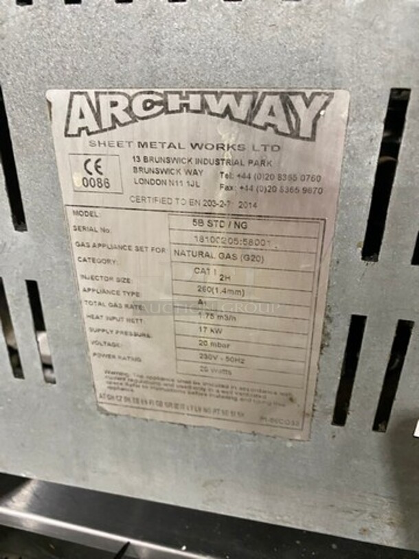 Archway Commercial Countertop Natural Gas Powered Vertical Broiler Gyro Machine! All Stainless Steel! WORKING WHEN REMOVED! Model: 5BSTDNG SN: 1810020558001 - Image 8 of 9