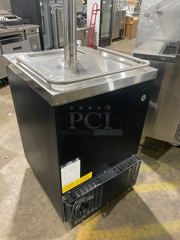 SWEET!  Micro Matic Refrigerated Dual Tap Beer Kegerator! Model MDD23ENT Serial 8101670260! 115V 1 Phase! - Image 4 of 8