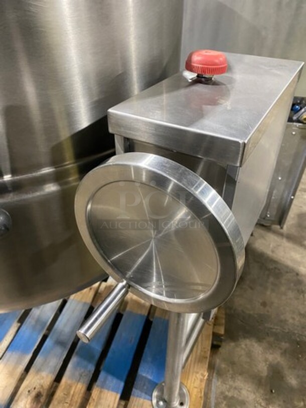 NICE! 2012 Cleveland Commercial 100 Gallon Tilting Soup Kettle! All Stainless Steel! Model: KDL100T SN: 120323052568 - Image 6 of 9