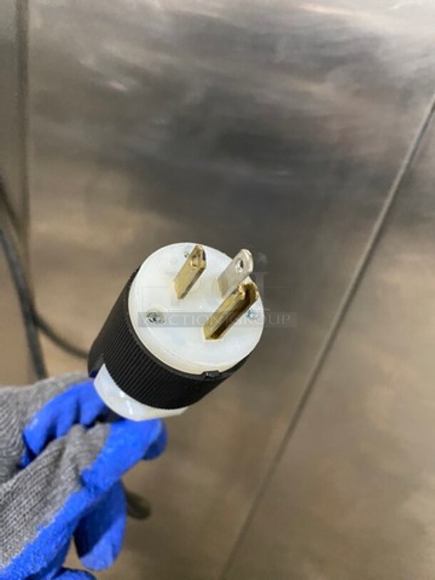 Continental Commercial 2 Door Reach In Freezer! Solid Stainless Steel! On Casters! Model: DL2FESS SN: 143B9271 115V 60HZ 1 Phase - Image 11 of 11