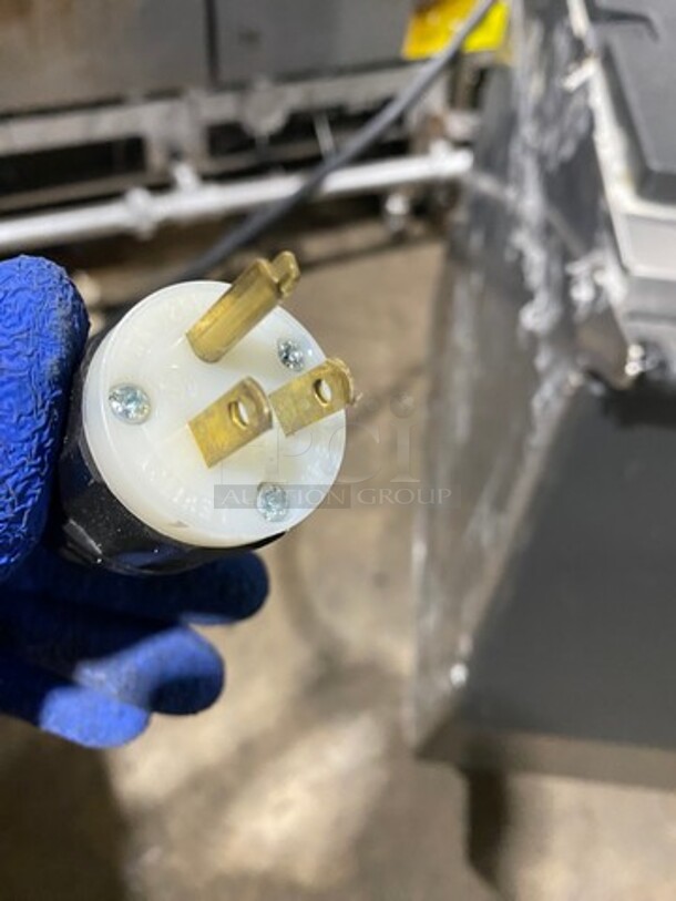 Hoshizaki Commercial Ice Maker Machine! With Commercial Ice Bin! All Stainless Steel! On Legs! Model: KM340MAH SN: G06359H 115V 60HZ 1 Phase - Image 7 of 7