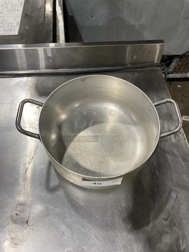 Nice! Braising Pot! With Handles! - Image 2 of 4