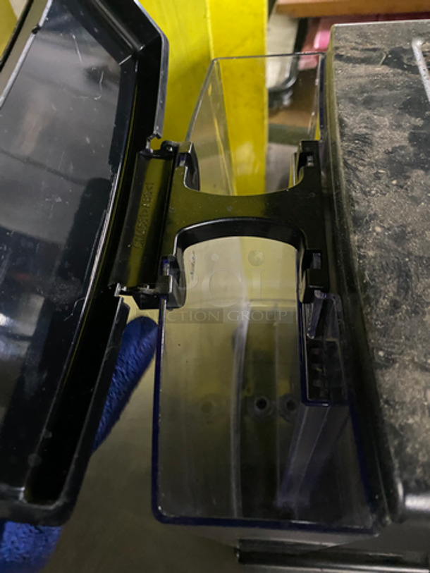 Mr. Coffee Countertop 3 In 1 Semi-Automatic Coffee Machine! Makes, Espresso, Cappuccino, And Lattes! - Image 4 of 7