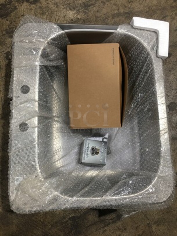 NEW! IN THE BOX! Atlanta Culinary Wall Mount Hand Sink! All Stainless Steel! - Image 3 of 5