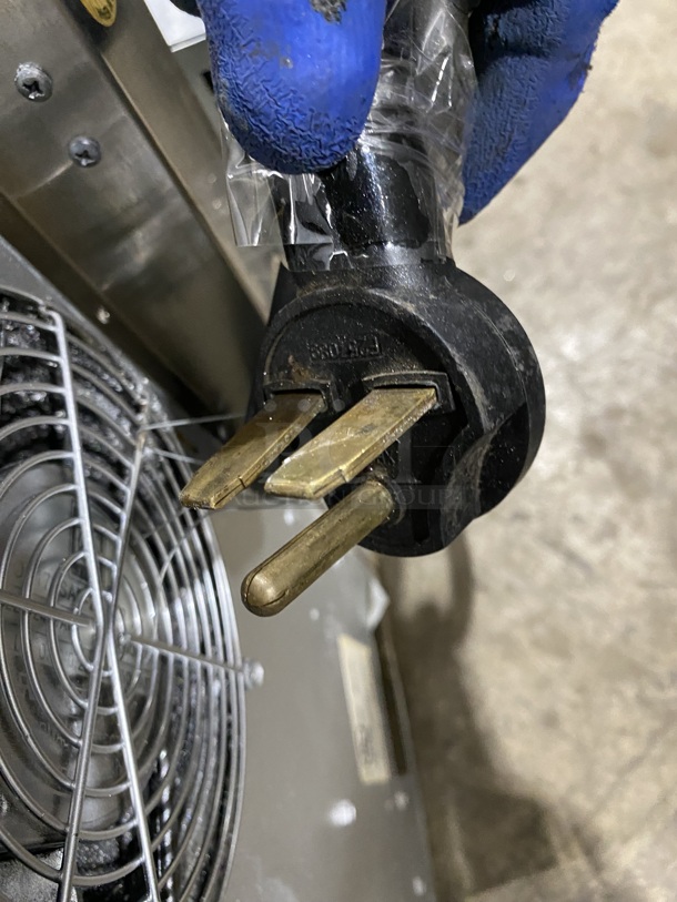 TURBOCHEF Stainless Steel Commercial Countertop Electric Powered Rapid Cook Oven! Model NGC Serial NGCD634830 208/240 Volts, 1 Phase. - Image 8 of 8