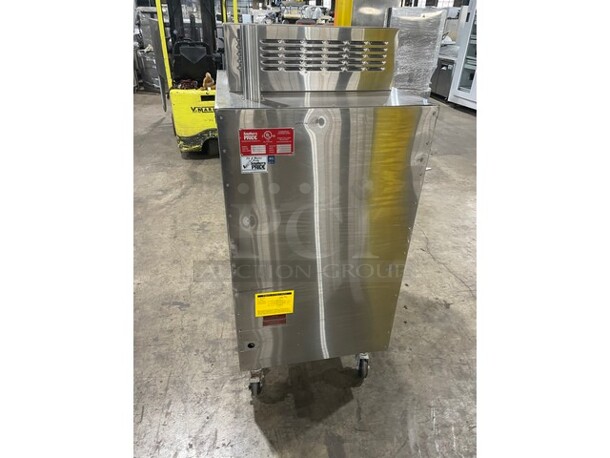 WOW! LIKE NEW! LATE MODEL! Southern Pride Commercial Electric Powered Smoker! All Stainless Steel! Model SC-200 Serial 8364! 208V! On Casters! Working When Removed!  - Image 3 of 9