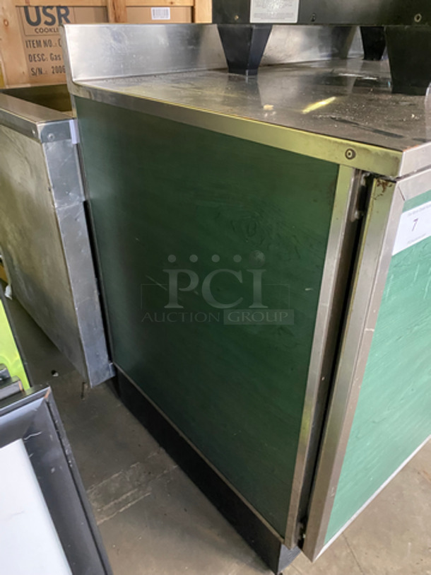Duke Commercial 2 Door Worktop/ Lowboy Cooler! With Poly Coated Racks! With Backsplash! Stainless Steel With Wooden Pattern Body! Model: RUF-48M SN: 05070700 120V 60HZ 1 Phase - Image 2 of 9