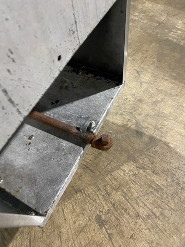 DCS Commercial Natural Gas Powered Deep Fat Fryer! All Stainless Steel! On Legs! - Image 7 of 7