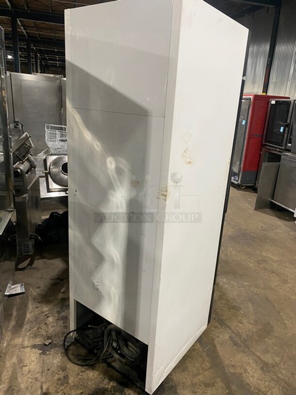 True Commercial Single Door Reach In Freezer Merchandiser! With View Through Door! With Poly Coated Racks! Model: GDM23F SN:7358082 115V 1PH - Image 3 of 9