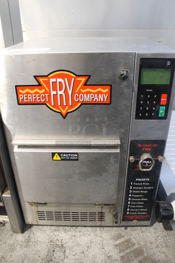 Perfect Fry Company PFC5708 Stainless Steel Commercial Countertop Electric Powered Ventless Fryer. 208 Volts, 1 Phase. - Image 1 of 12
